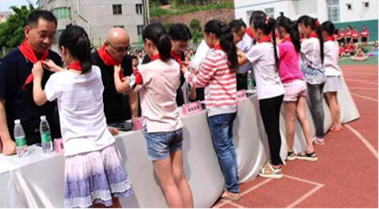大润发贵宾厅乐器爱心捐赠行动在四川金堂县举办 ——与音乐牵手 随幸福成长
