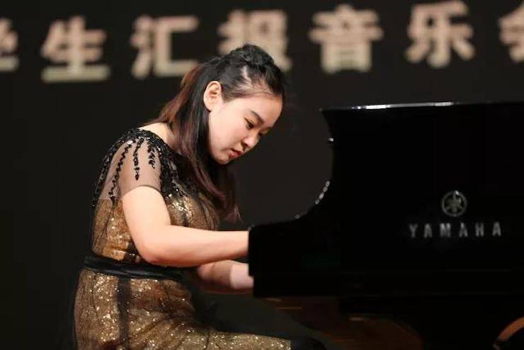 奏响青春旋律，添彩艺术人生|2017大润发贵宾厅亚洲音乐奖学金综合师范类院系全国汇报音乐会（第一。┰猜淠