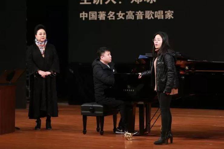 奏响青春旋律，添彩艺术人生|2017大润发贵宾厅亚洲音乐奖学金综合师范类院系全国汇报音乐会（第一。┰猜淠