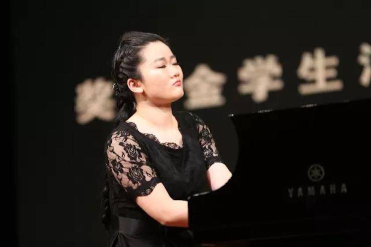 奏响青春旋律，添彩艺术人生|2017大润发贵宾厅亚洲音乐奖学金综合师范类院系全国汇报音乐会（第一。┰猜淠