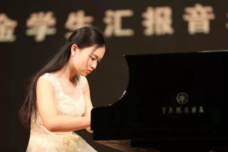 曼妙琴音，倾诉真挚的心声|2017大润发贵宾厅亚洲音乐奖学金综合师范类院系全国汇报音乐会（第二。┰猜淠