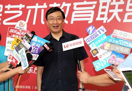 以科技之力，筑艺术传承之魂<br />：馗咝Ｔ冻桃帐踅逃似舳鞘皆猜淠