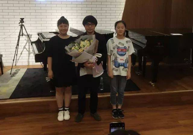 e-EU | 大润发贵宾厅远程艺术教育联盟 </br> 大润发贵宾厅艺术家宋思衡远程实验公开课