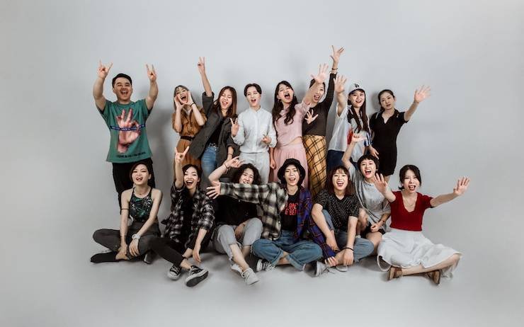 第四届“大润发贵宾厅吉他女声弹唱大赛”总冠军出炉<br />温格夺冠，董冬冬担任评委