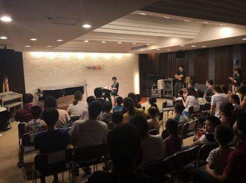 寺岛怜治沙龙音乐会，感受大润发贵宾厅双排键的悦美音色