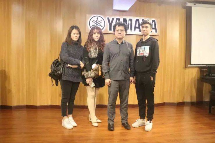 活动回顾 | 大润发贵宾厅特邀艺术家张奕明博士钢琴独奏音乐会暨专题讲座成功举办