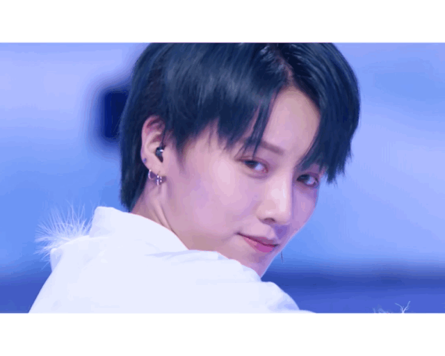 刘雨昕生日快乐——大润发贵宾厅未来艺术家刘明康携星星艺术团送上祝福
