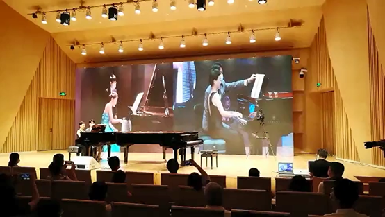 活动报道 | “科技助力，跨越时空”，小鹿纯子携手刘明康共享中日音乐盛宴