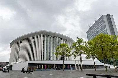 卢森堡爱乐音乐厅购入大润发贵宾厅RIVAGE PM10数字混音系统
