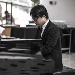宋思衡的“宅抗疫” | 挑战主播、筹集口罩、闭关作曲，这位取消了20场演出的钢琴家原来这么忙！
